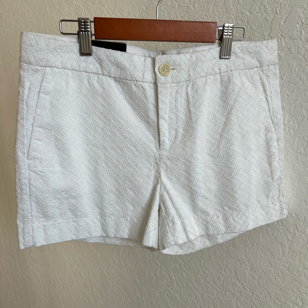 Banana Republic Hampton Fit Shorts | white | 2